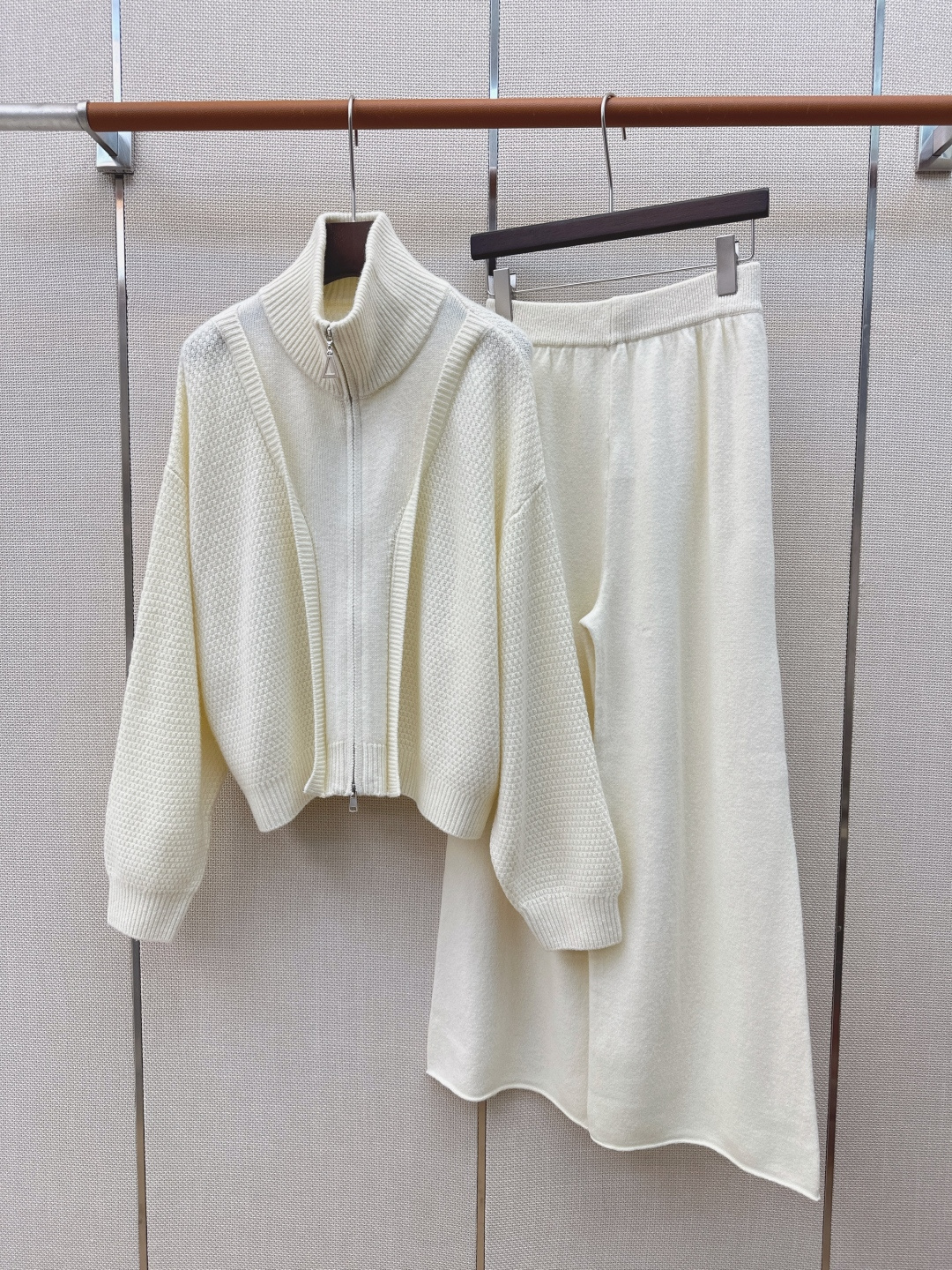 Костюм Max Mara