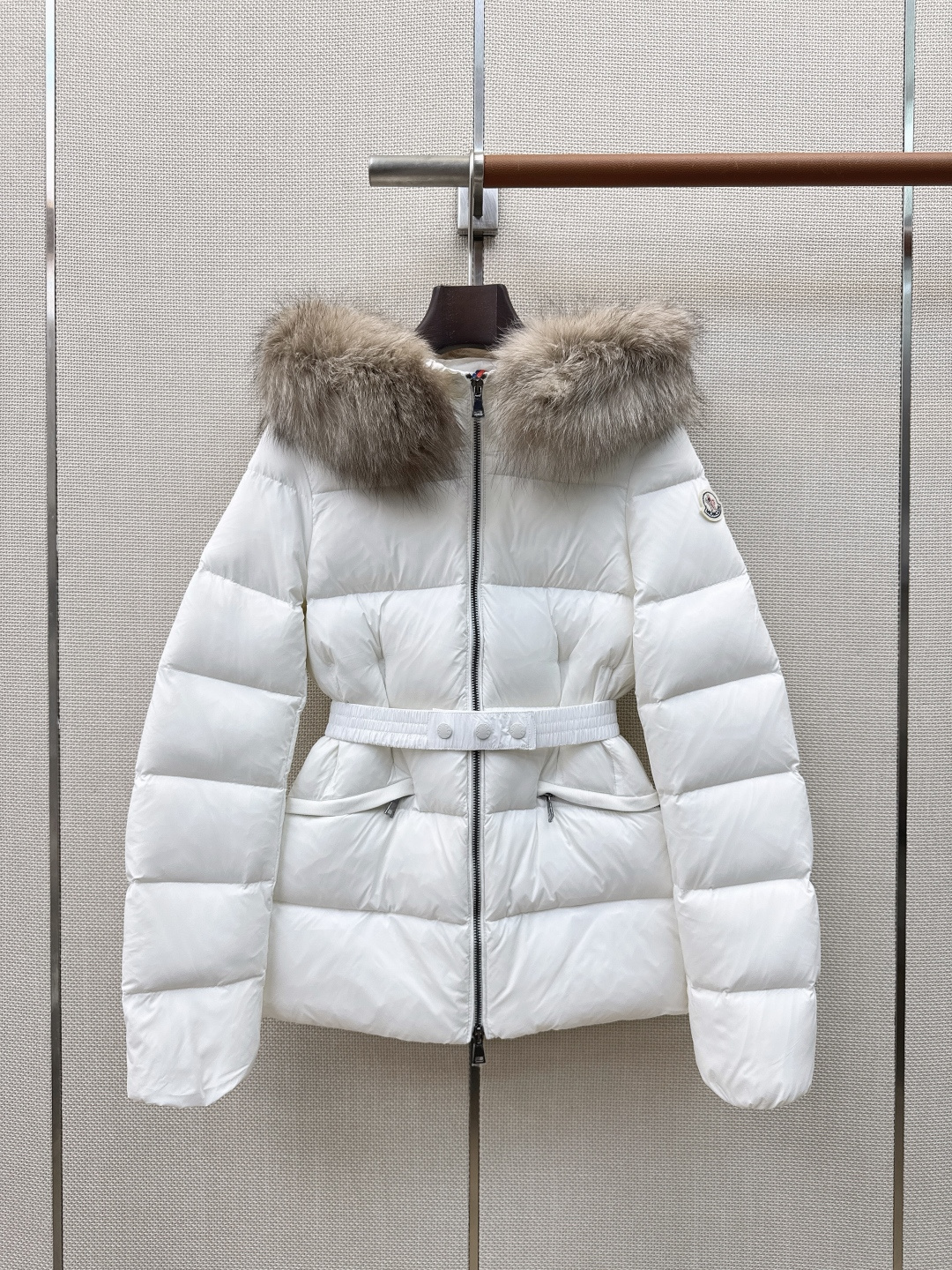 Пуховик Moncler