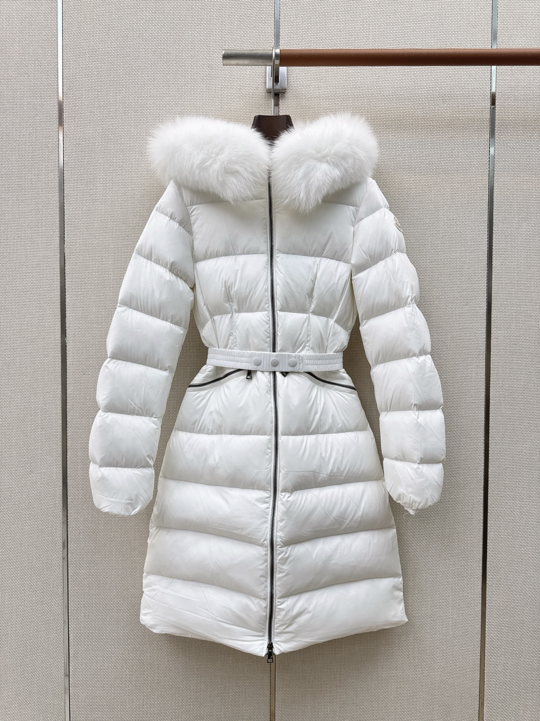 Пуховик Moncler