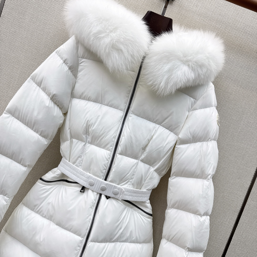 Пуховик Moncler