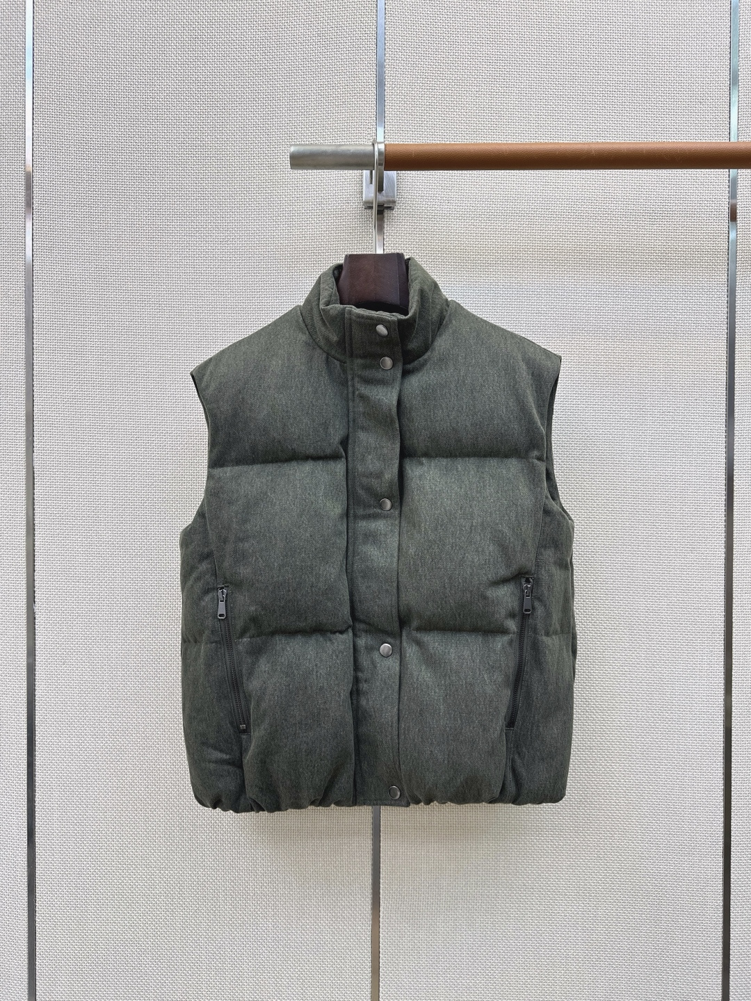 Жилет Brunello Cucinelli