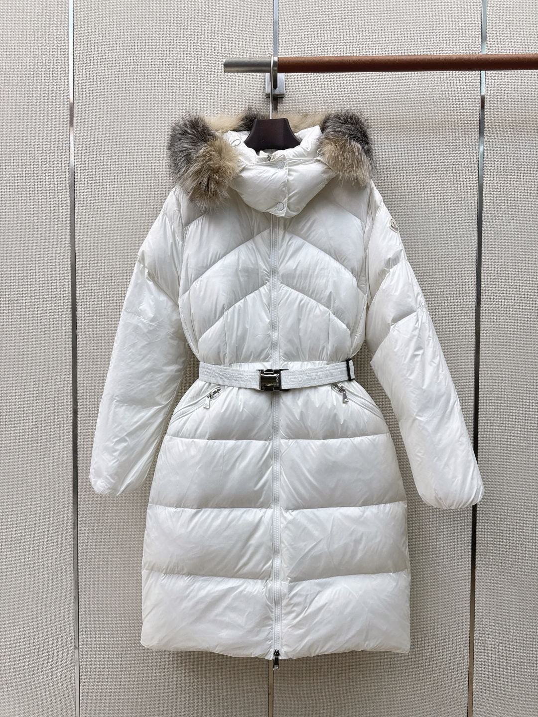 Пуховик Moncler
