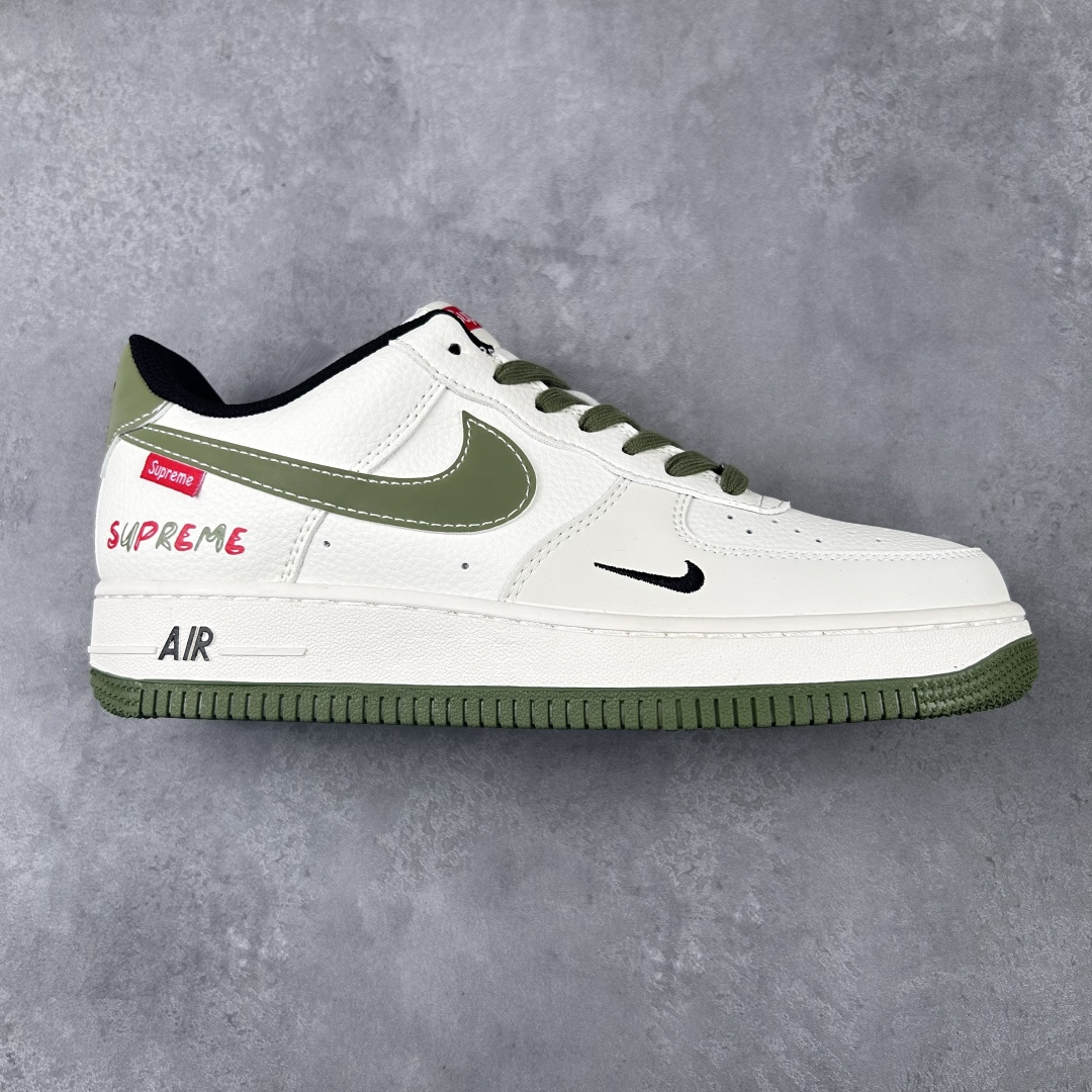 XC版 NK Air Force 1´07 Low 空军一号低帮百搭休闲运动板鞋 XS1958-566 柔软、弹性十足的缓震性能和出色的中底设计 横跨复古与现代的外型结合 造就出风靡全球 三十多年的Force 1 直到今天还深受青睐 实拍调校N版已经零色差零失真 百分百还原实物色彩所见即所得 不存在货不对板色差等低级问题 选购参考实物拍摄 不混卖不参货 只用心做好货严格选品 承诺混一赔十 SIZE:36 36.5 37.5 38 38.5 39 40 40.5 41 42 42.5 43 44 44.5 45 编码:kk3936010