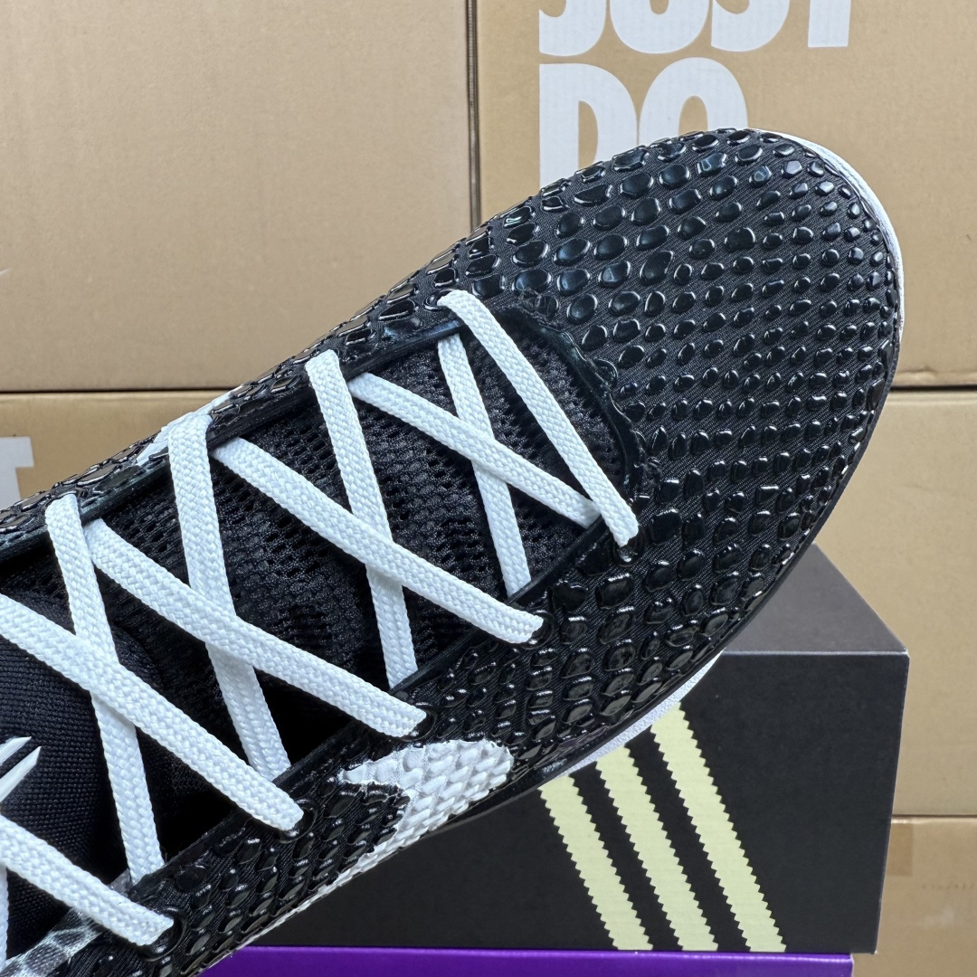 特价福利‼️年终纯原特价 知名大厂套现 科6纯原 色入库 真·碳板 原盒原标 总数不多 4000+目前码