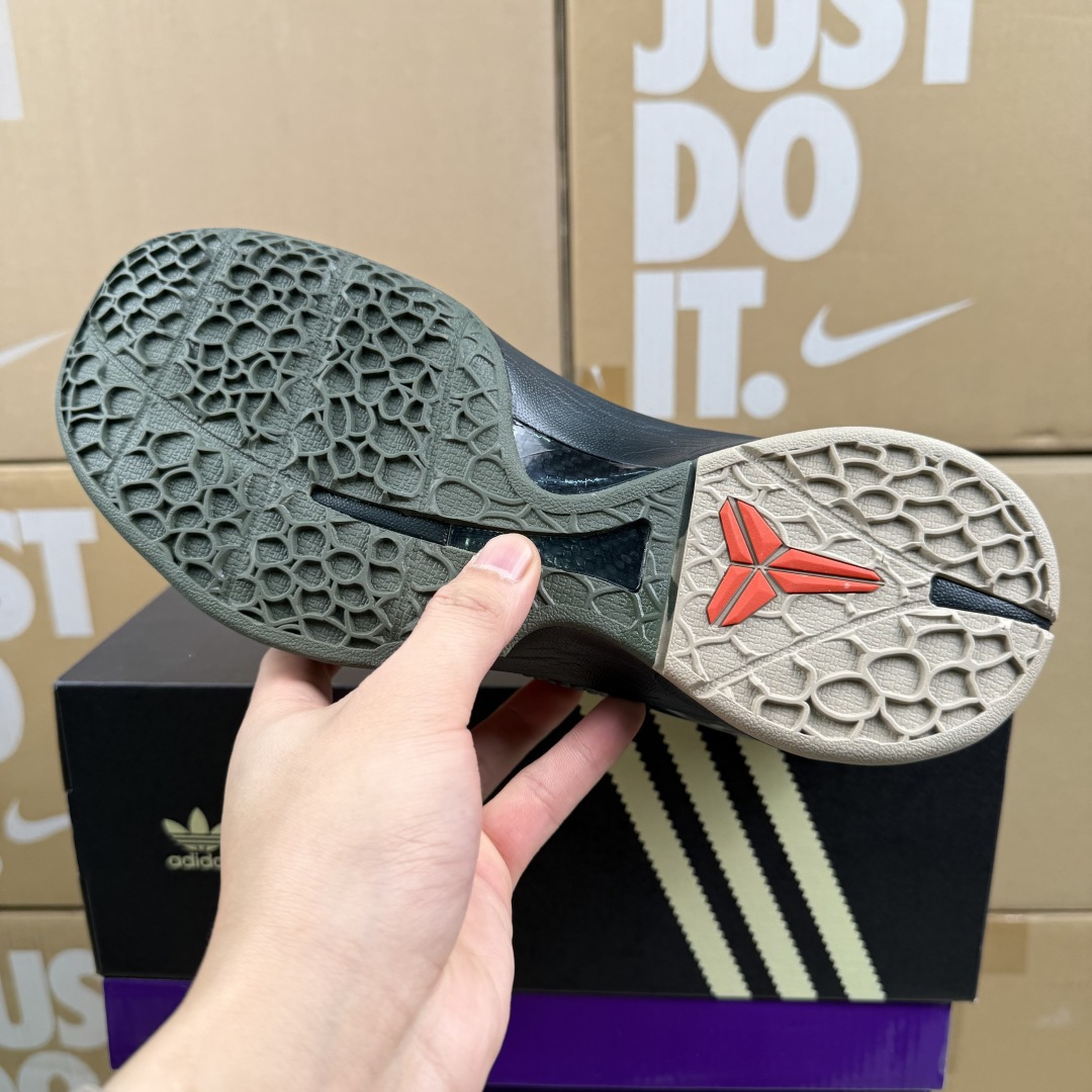 特价福利‼️年终纯原特价 知名大厂套现 科6纯原 色入库 真·碳板 原盒原标 总数不多 4000+目前码