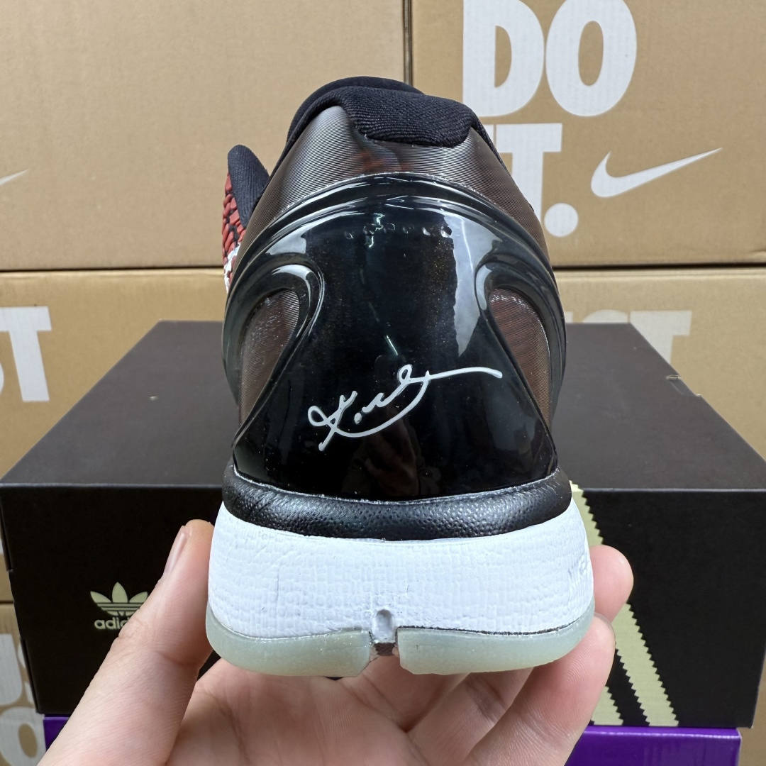 特价福利‼️年终纯原特价 知名大厂套现 科6纯原 色入库 真·碳板 原盒原标 总数不多 4000+目前码