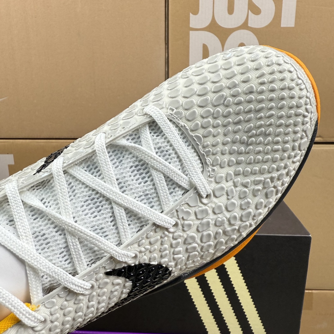 特价福利‼️年终纯原特价 知名大厂套现 科6纯原 色入库 真·碳板 原盒原标 总数不多 4000+目前码