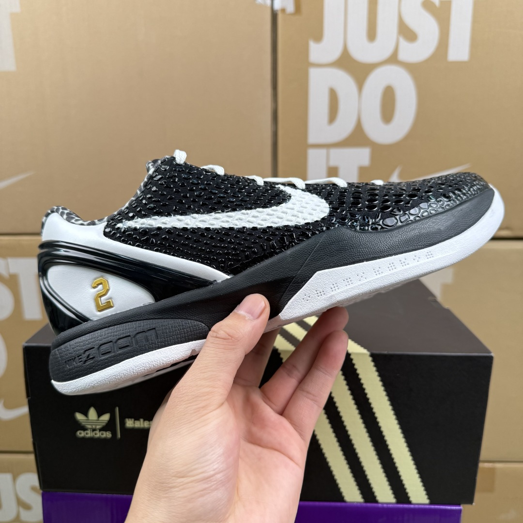 特价福利‼️年终纯原特价 知名大厂套现 科6纯原 色入库 真·碳板 原盒原标 总数不多 4000+目前码