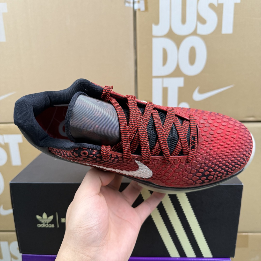 特价福利‼️年终纯原特价 知名大厂套现 科6纯原 色入库 真·碳板 原盒原标 总数不多 4000+目前码