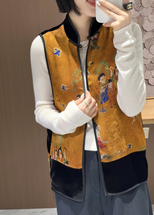 Reversible Silk Velvet Vest, Chinese Style Retro Jacquard, Autumn New Arrival 1 Reversible Silk Velvet Vest, Chinese Style Retro Jacquard, Autumn New Arrival