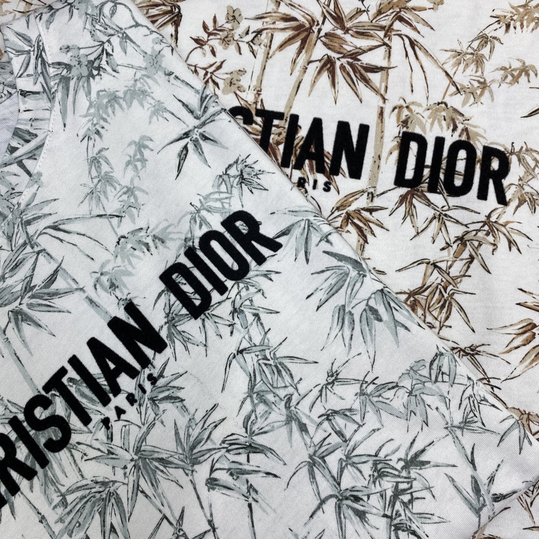 Christian Dior Floral Print Crew Neck T-Shirt - Soft Cotton Blend 3 cmp m1747110359869 8831