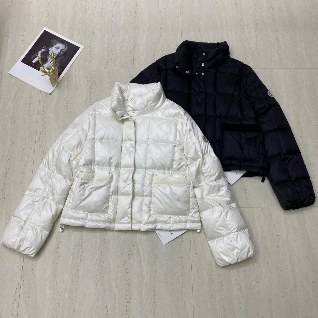 Moncler Women's High Collar Zipper Puffer Jacket - Soft, Comfortable Fit