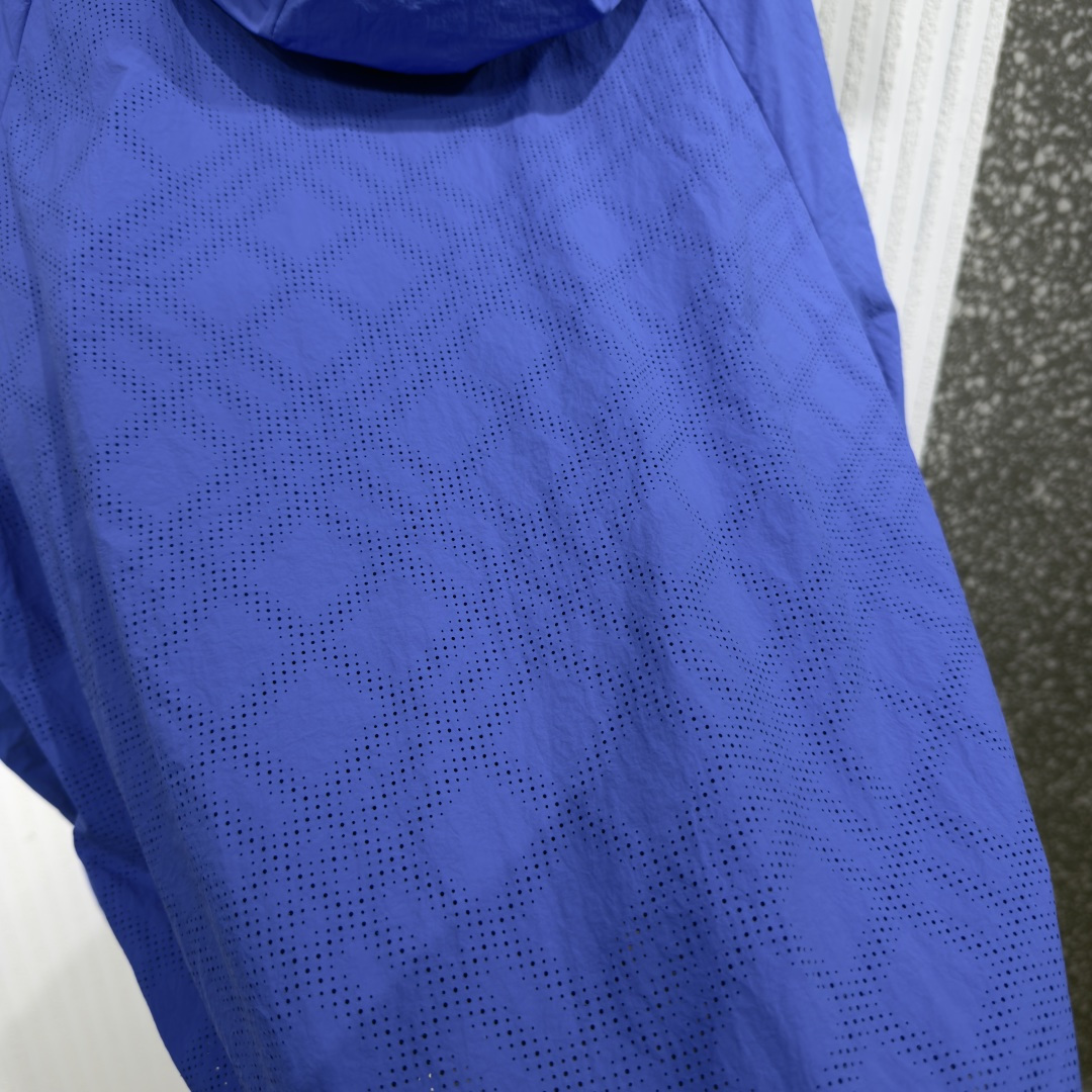 博柏利 Burberry 高级成衣风衣外套及大衣服饰 #E2A73CE5 6
