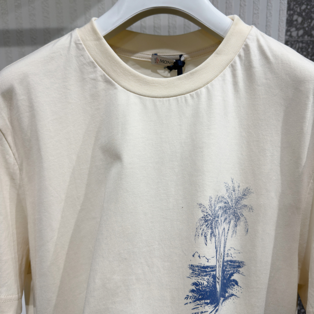 盟可睐 Moncler 高级成衣风衣外套及大衣服饰 #40573774 5