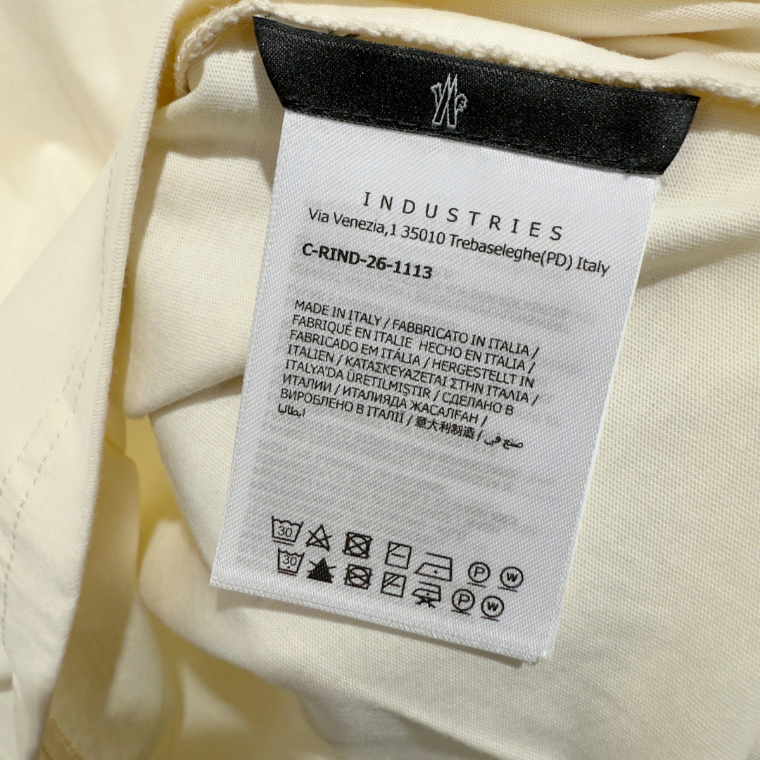 盟可睐 Moncler 高级成衣风衣外套及大衣服饰 #40573774 8