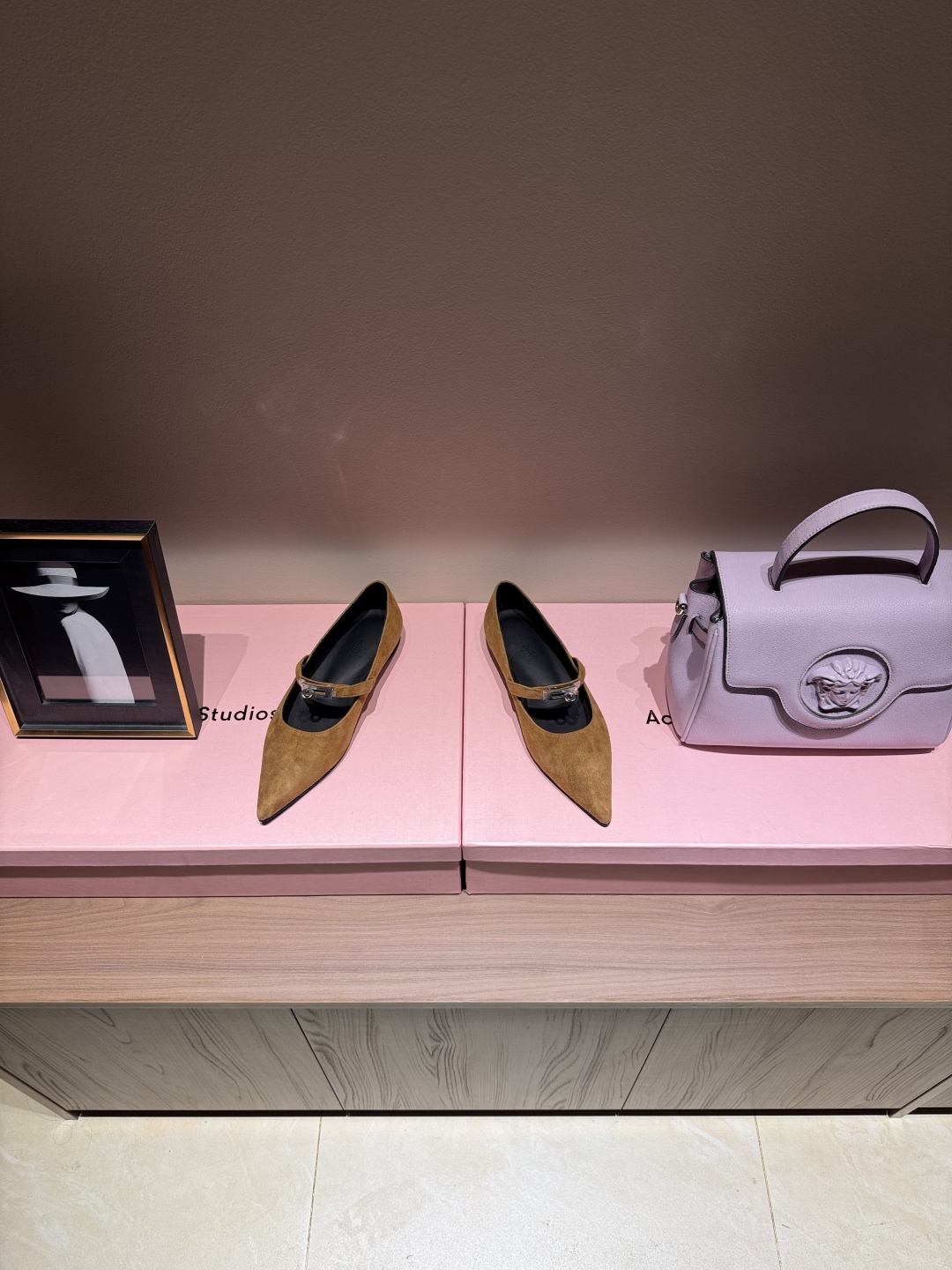 Newest Hermes Kelly Button in Emma Springs – Features and Details - 图片 3