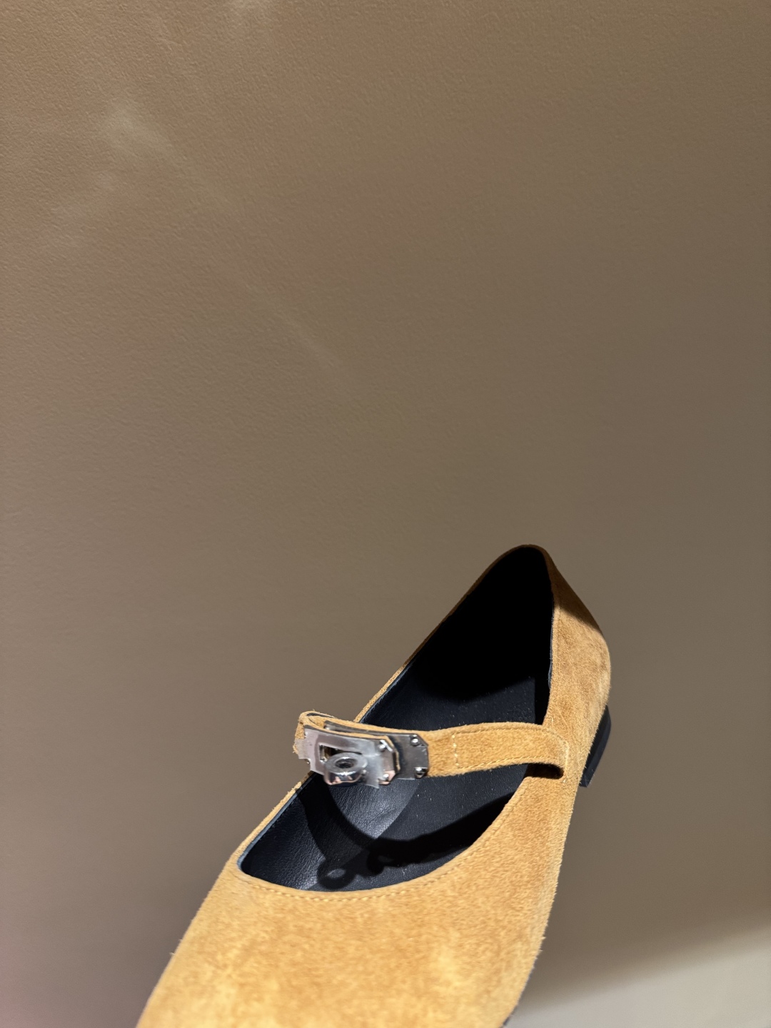 Newest Hermes Kelly Button in Emma Springs – Features and Details - 图片 5