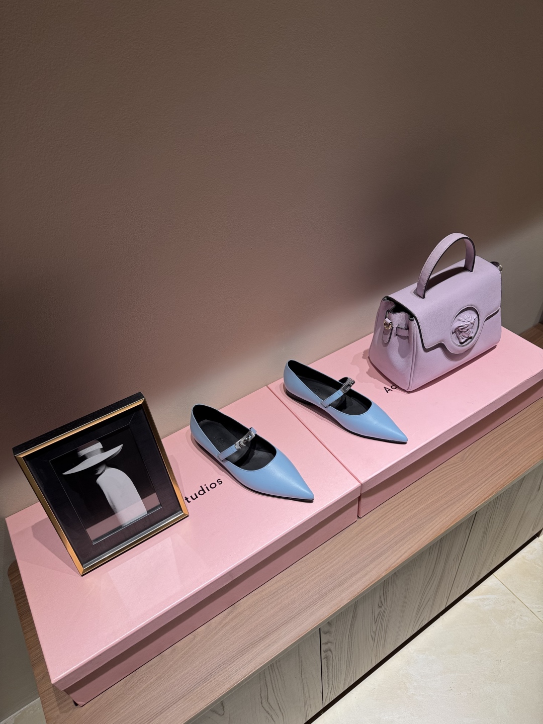 Newest Hermes Kelly Button in Emma Springs: Luxury Shoes with Unique Design