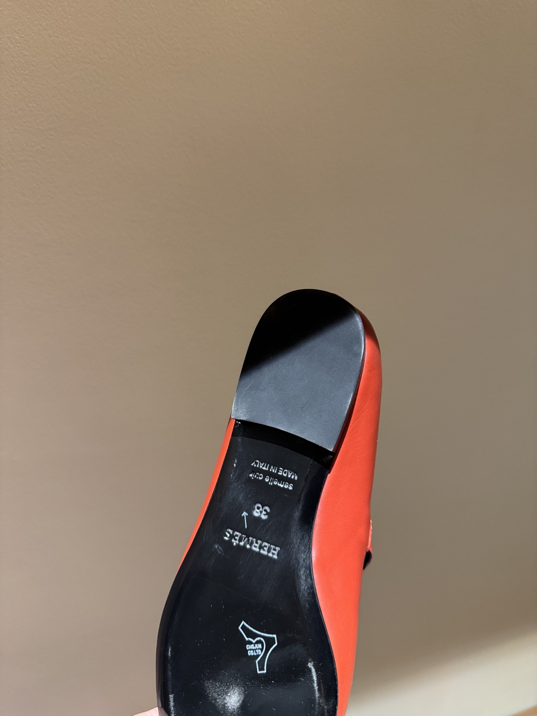 Newest Hermes Kelly Button in Emma Springs – High-Quality Luxury Shoes Collection - 图片 7