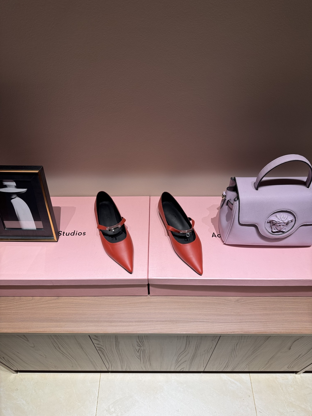 Newest Hermes Kelly Button in Emma Springs – High-Quality Luxury Shoes Collection - 图片 2