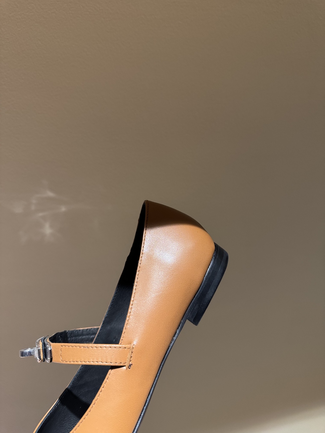 Newest Hermes Kelly Button in Emma Springs: Features, Materials, and Size Guide - 图片 7