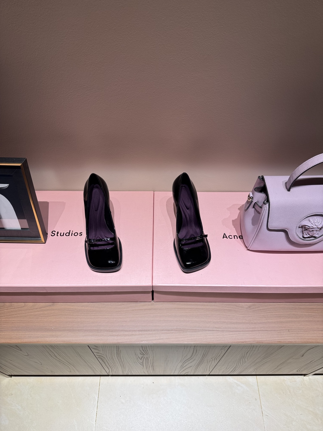 Luxury Italian Brand The Attico: Retro-Inspired Fashion with Impressive Style and Quality - 图片 2