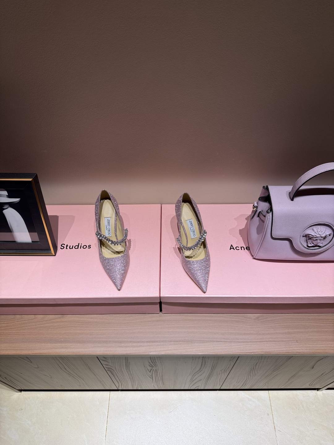 Review: Jimmy Choo Glitt-Sniffled Heels – Comfortable, Stylish, and Versatile - 图片 3