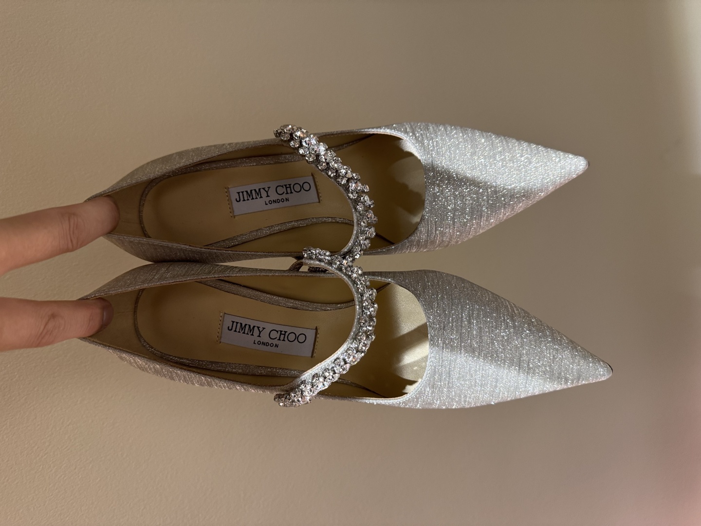 Review: Jimmy Choo Glitter Heels – Comfortable, Stylish, and Customizable Sizes - 图片 9
