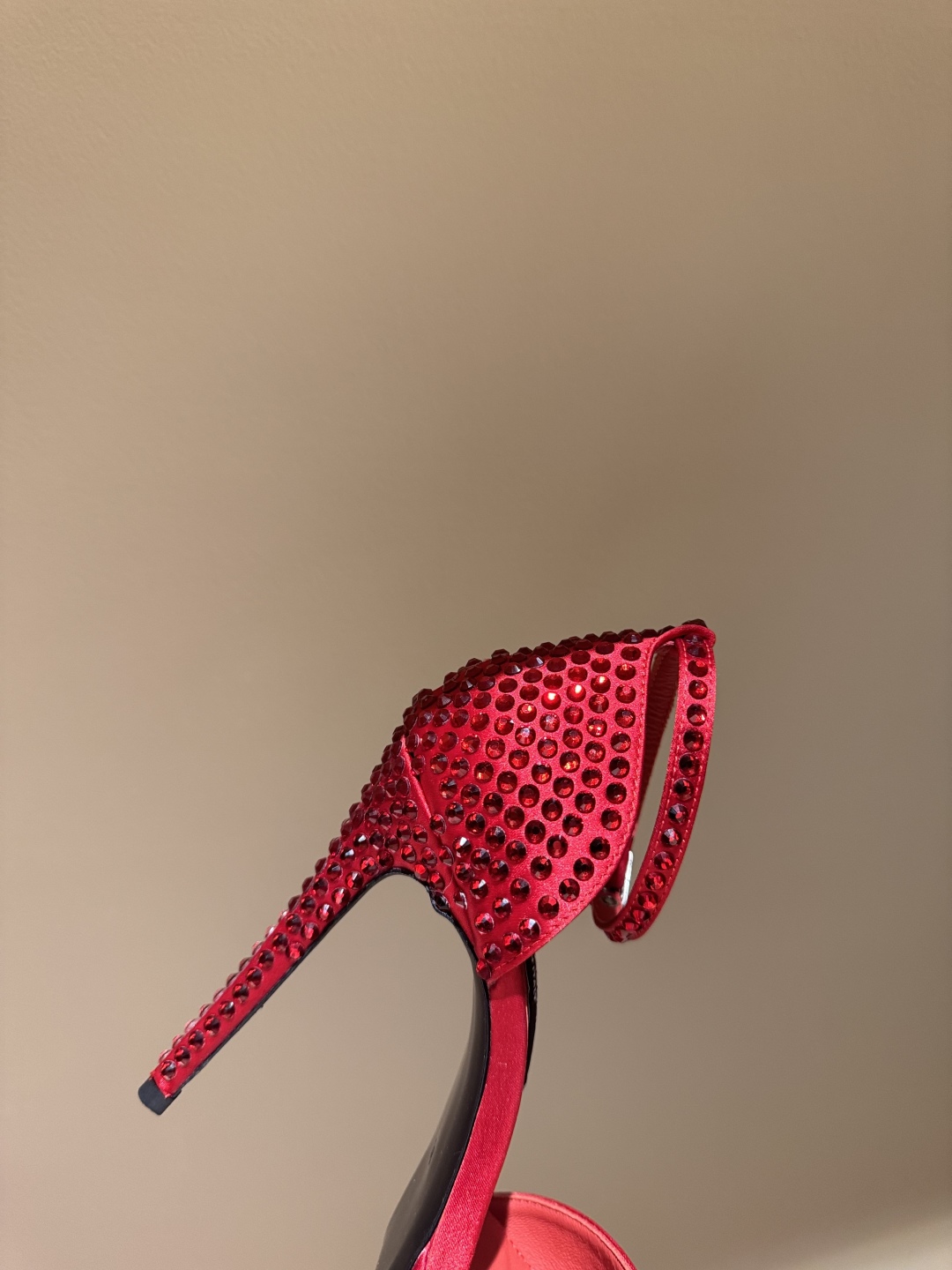 Luxurious Dujabana Shoes: Emotion, Tradition, Elegance, and Noble Details - 图片 7