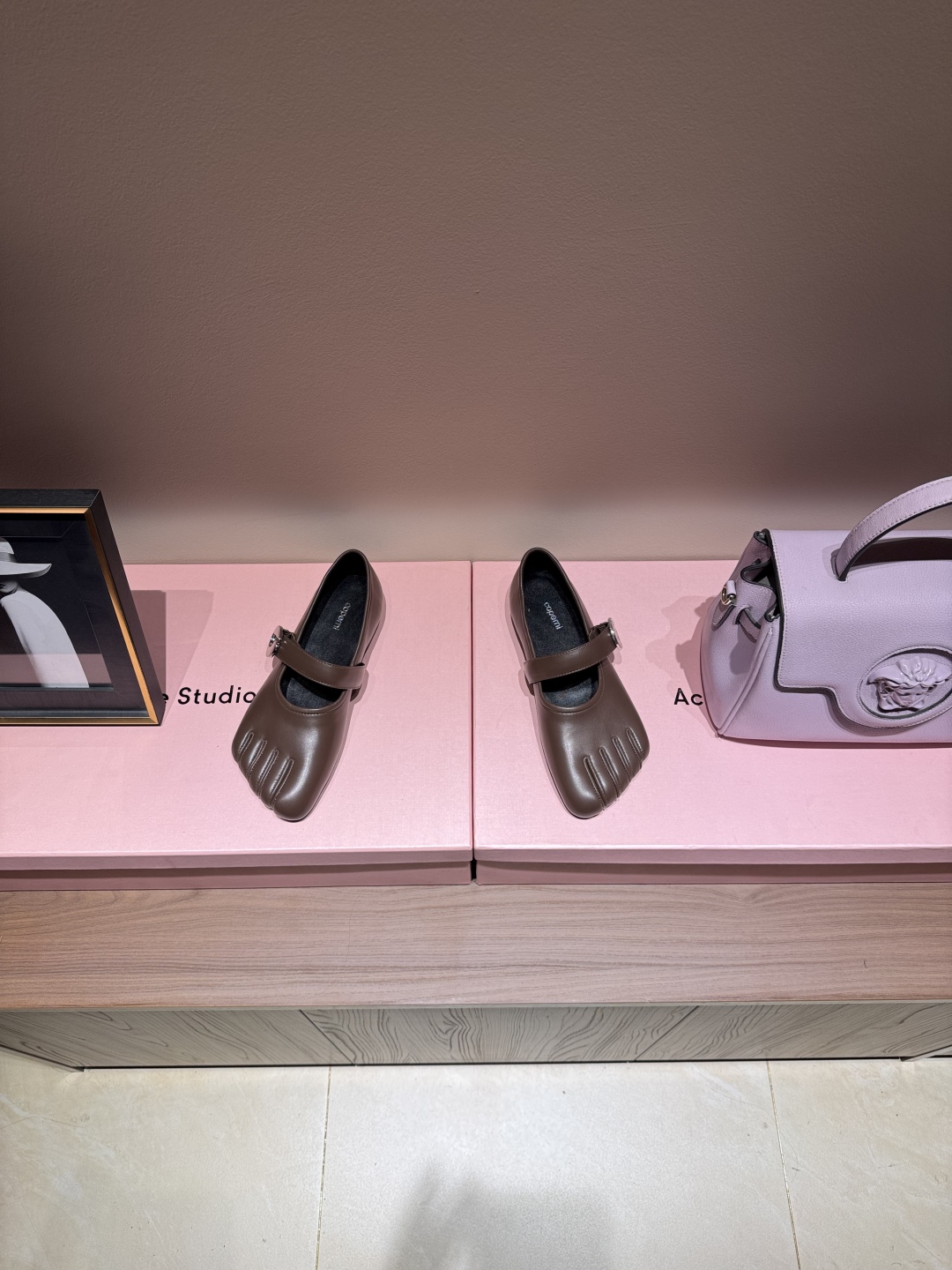 “696coperni Five-Footed Thin Sole Ballet Shoes with Personal Toe Design in Cattle and Sheepskin” - 图片 4