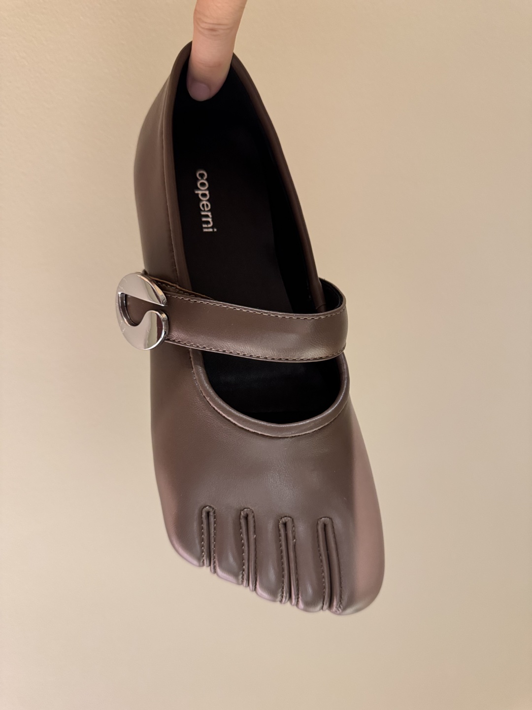 “696coperni Five-Footed Thin Sole Ballet Shoes with Personal Toe Design in Cattle and Sheepskin” - 图片 7