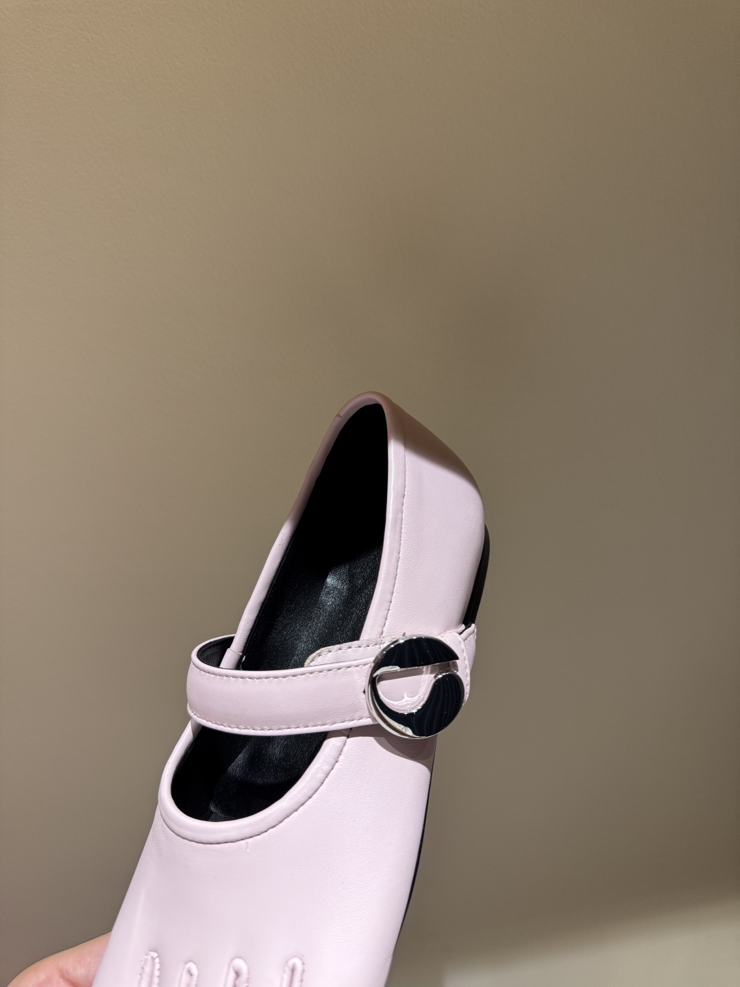 “696Coperni Ballet Shoes: Thin Bottom Spectling Design with Personal Toe, Leather, Rubber Sole” - 图片 6