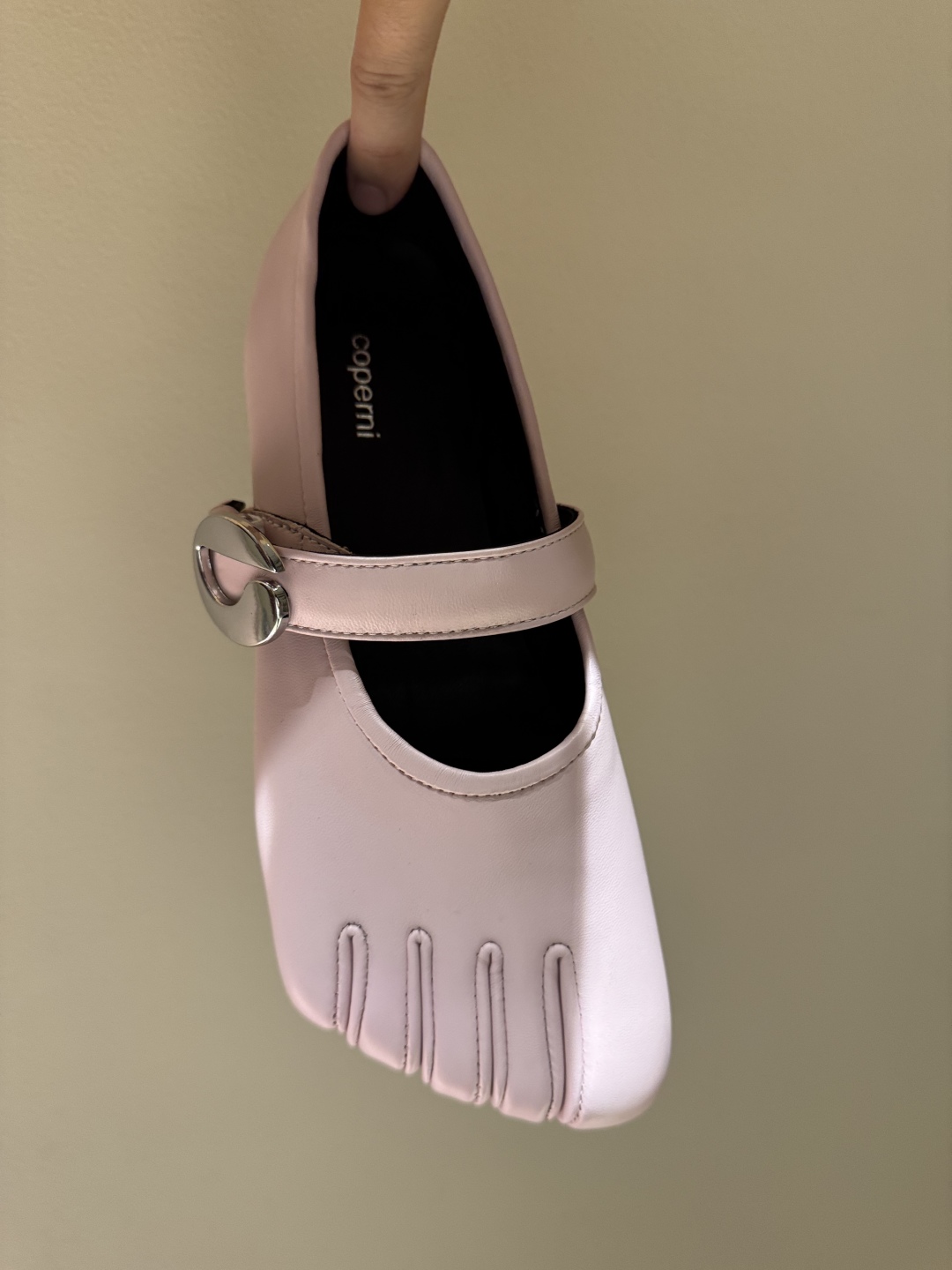 “696Coperni Ballet Shoes: Thin Bottom Spectling Design with Personal Toe, Leather, Rubber Sole” - 图片 8