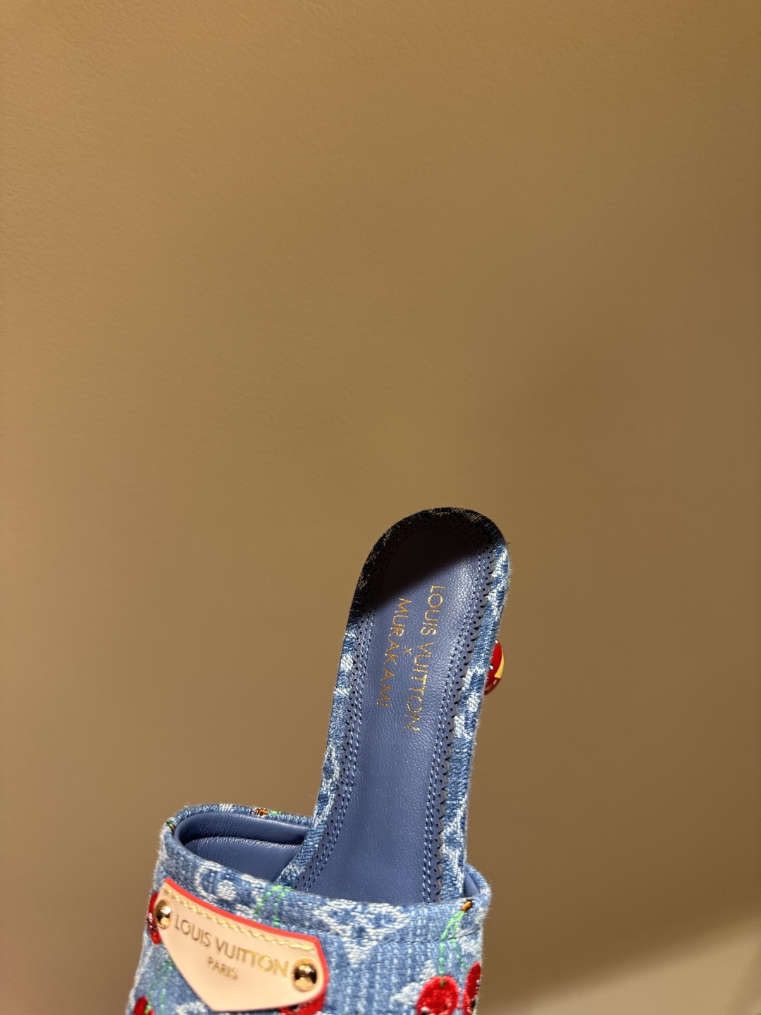 aa.jpg