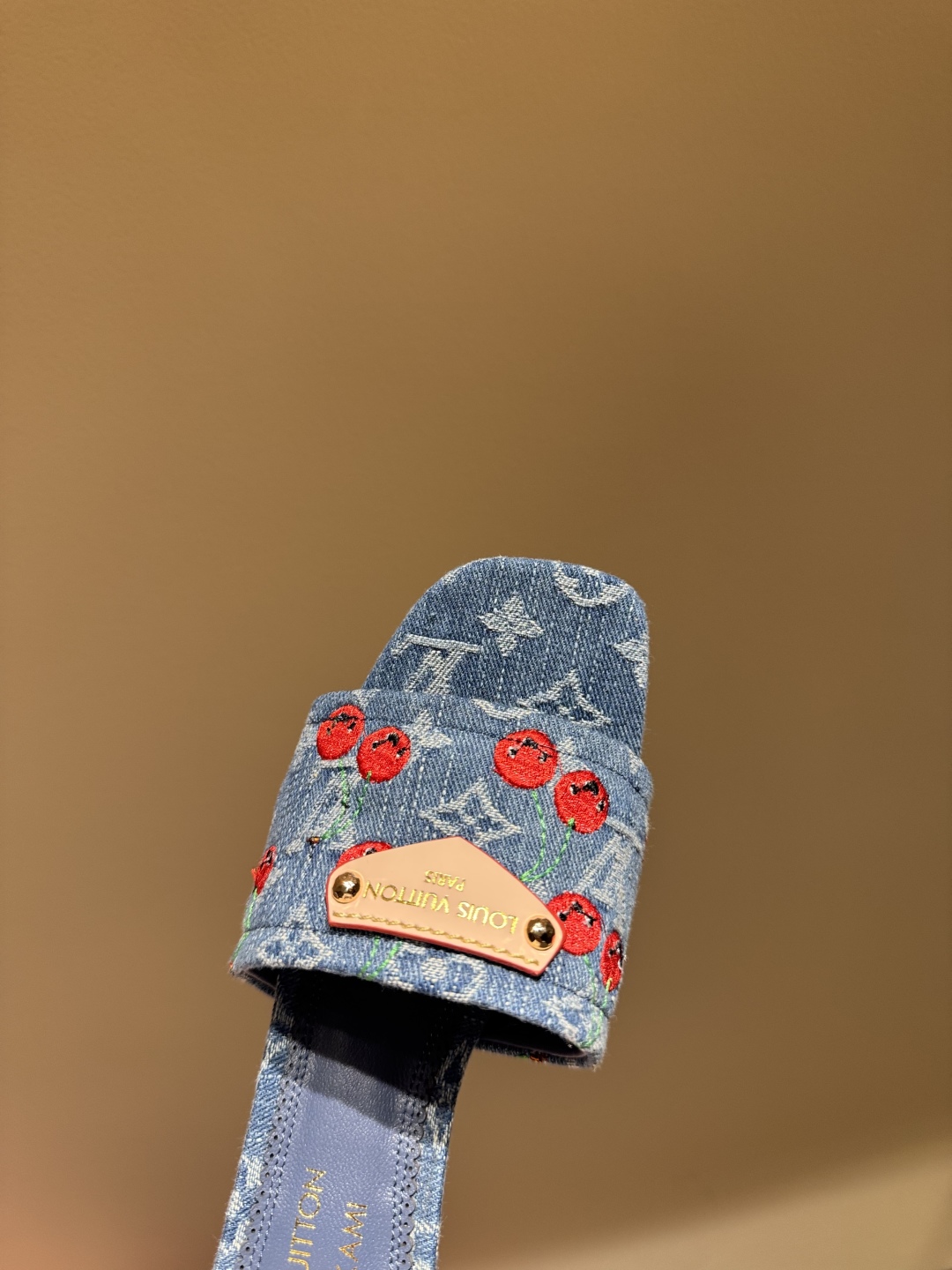 aa.jpg