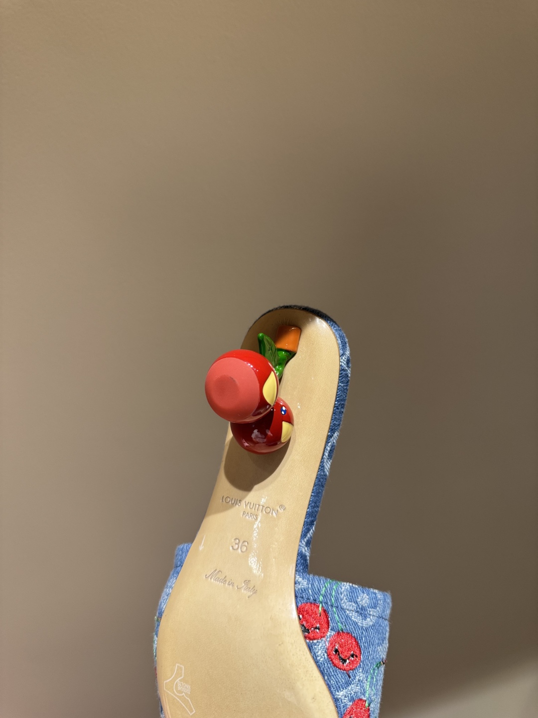 aa.jpg