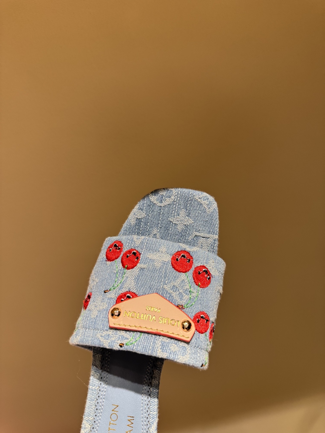 aa.jpg