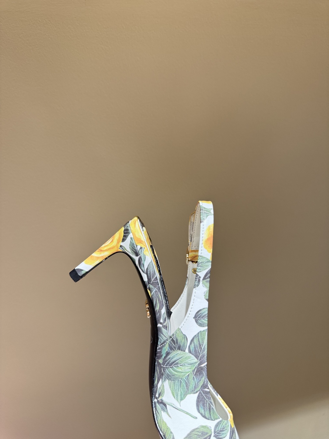 Dujabana Retro Shoes: Elegant Design with Unique Details - 图片 7