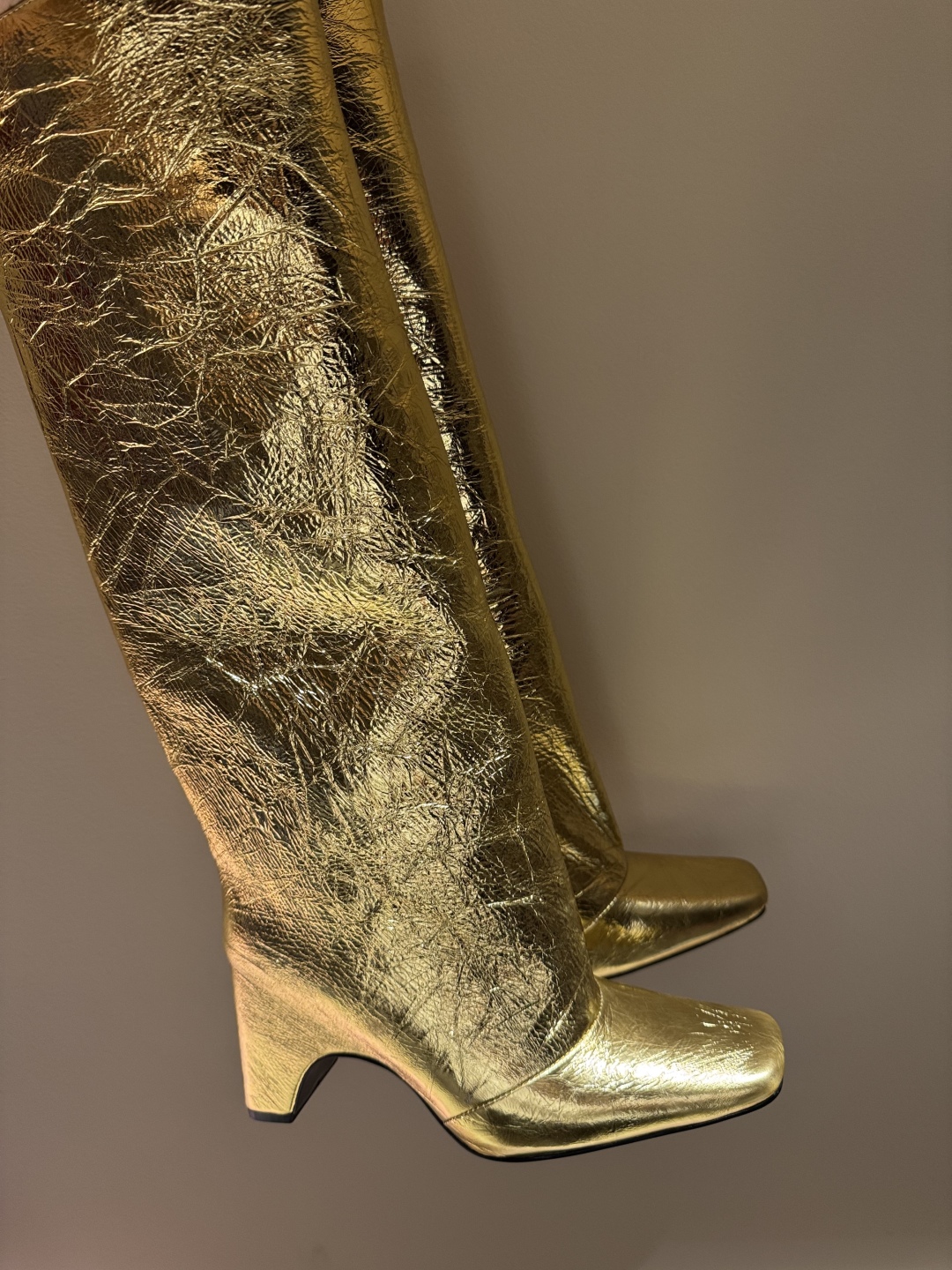 Coperni 25SS New Alien and Straight Boots: Stylish Designer Footwear in Cattle Skin - 图片 7