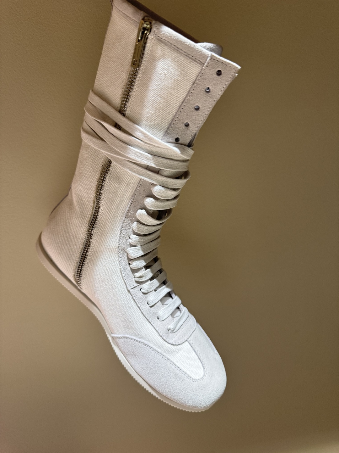 Ann Demeulemester 25 FW Boots: Boxing & Sneaker Fusion for Sporty Charm - 图片 9
