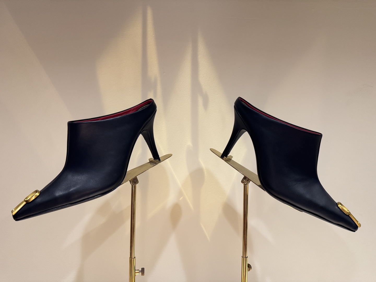 “Elsa Schiaparelli: Genius Designer Forgotten by the Public, Master of Design in the 1930s Fashion Scene” - 图片 9