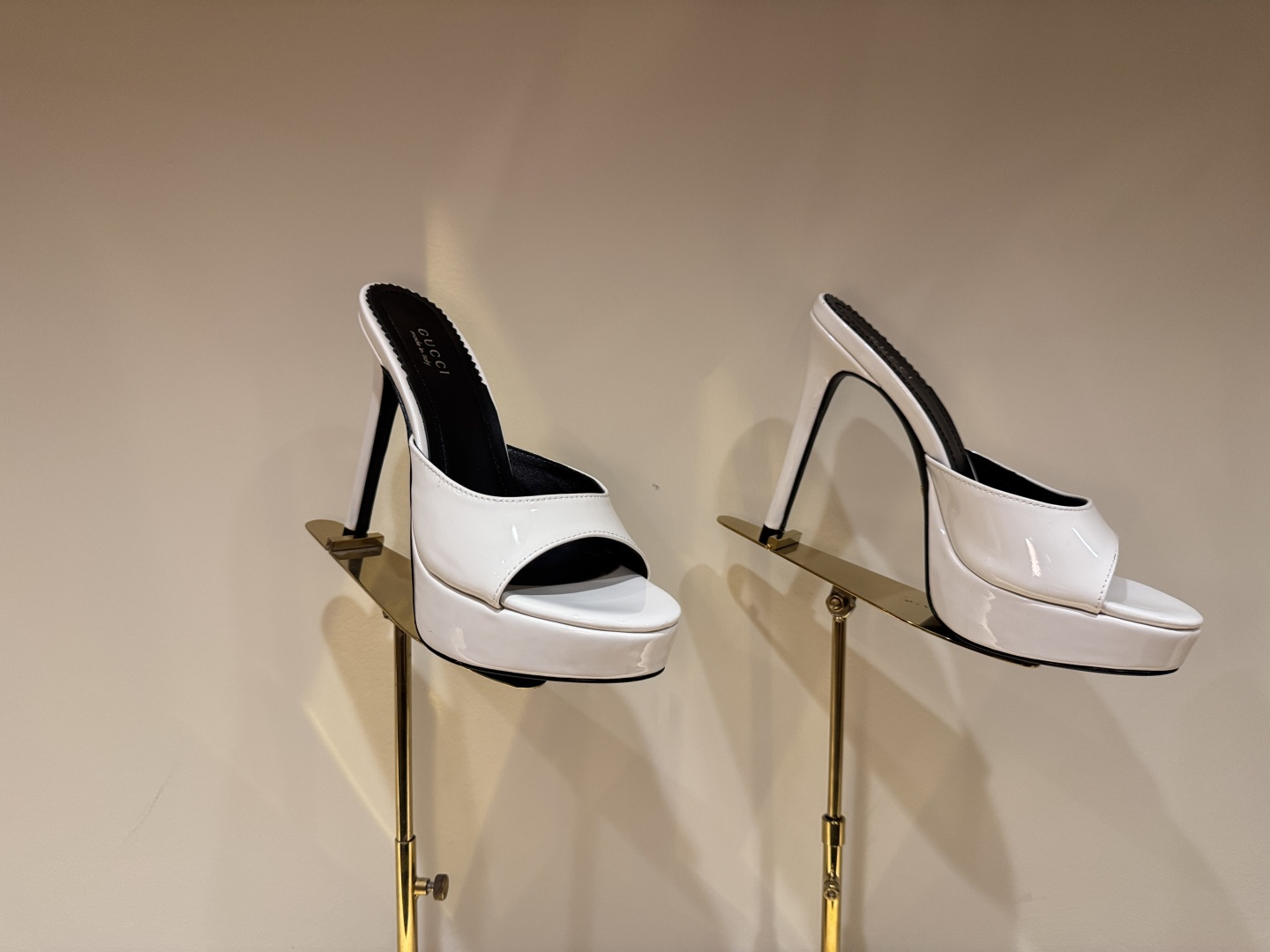 NO:924908,Color sale, high heels slippers, high heels, slippers19860909色发售,高跟鞋拖鞋,high heels,slippers,Women's Shoes