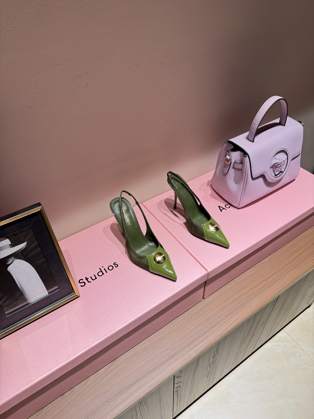 Designer Slides