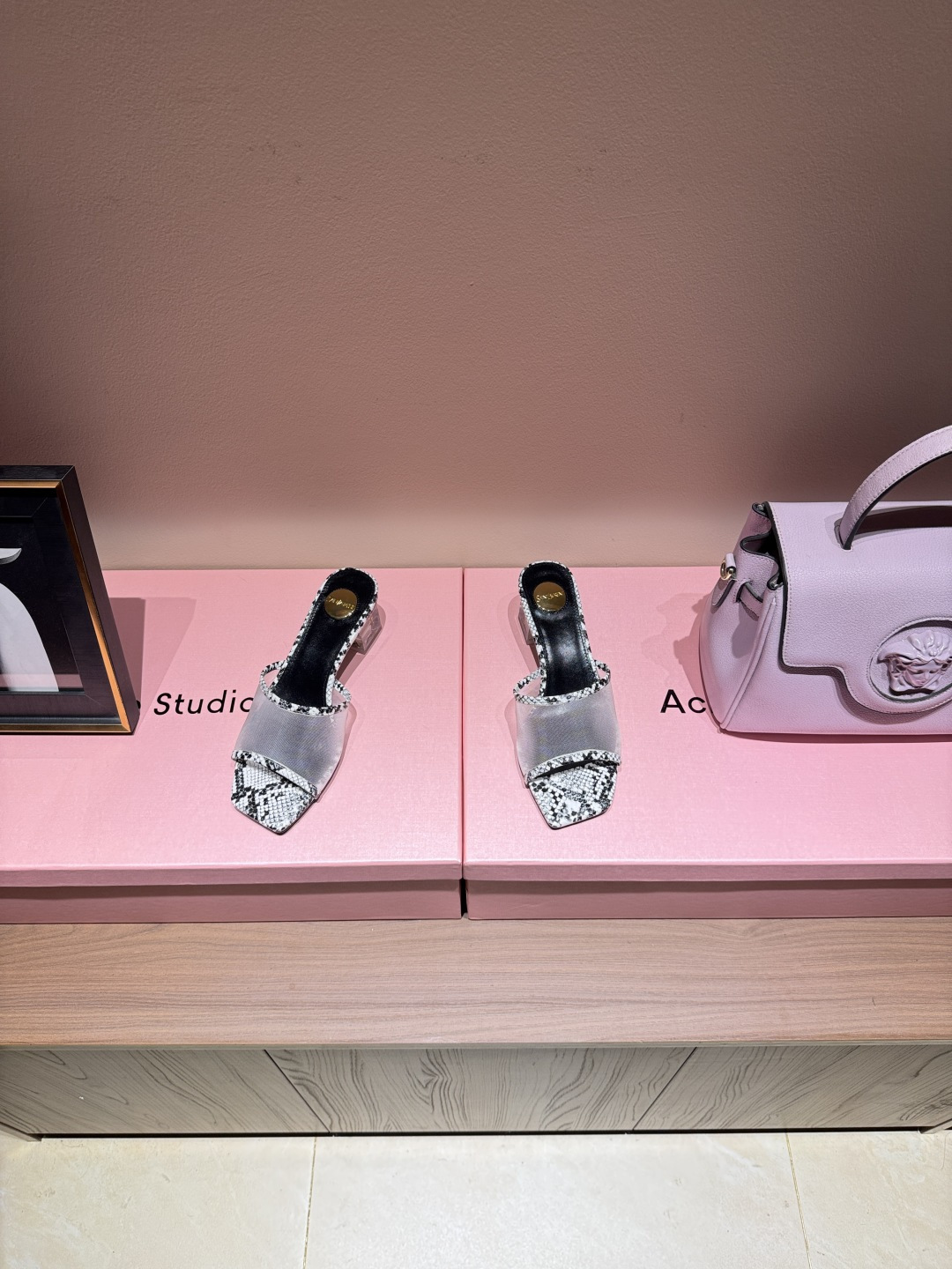 Designer Slides