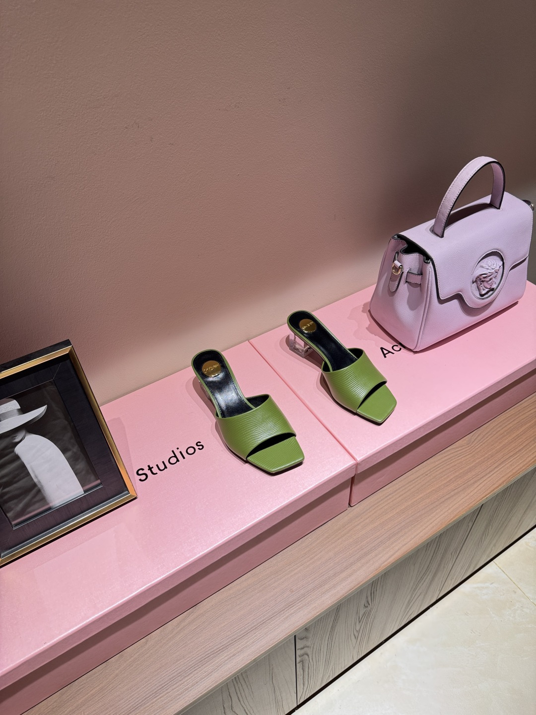 Designer Slides