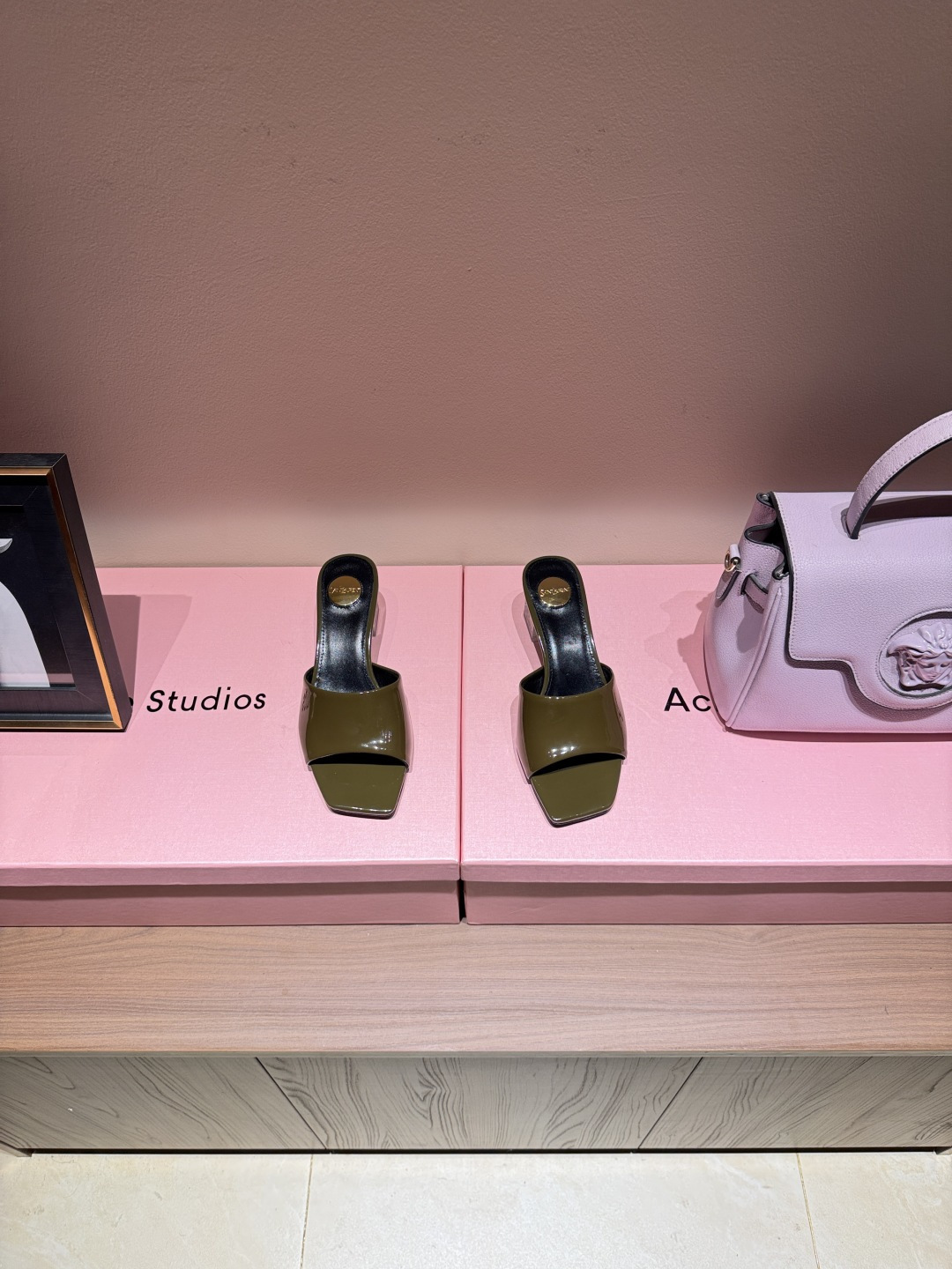 Designer Slides