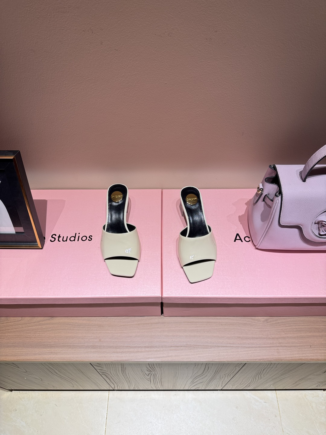 Designer Slides