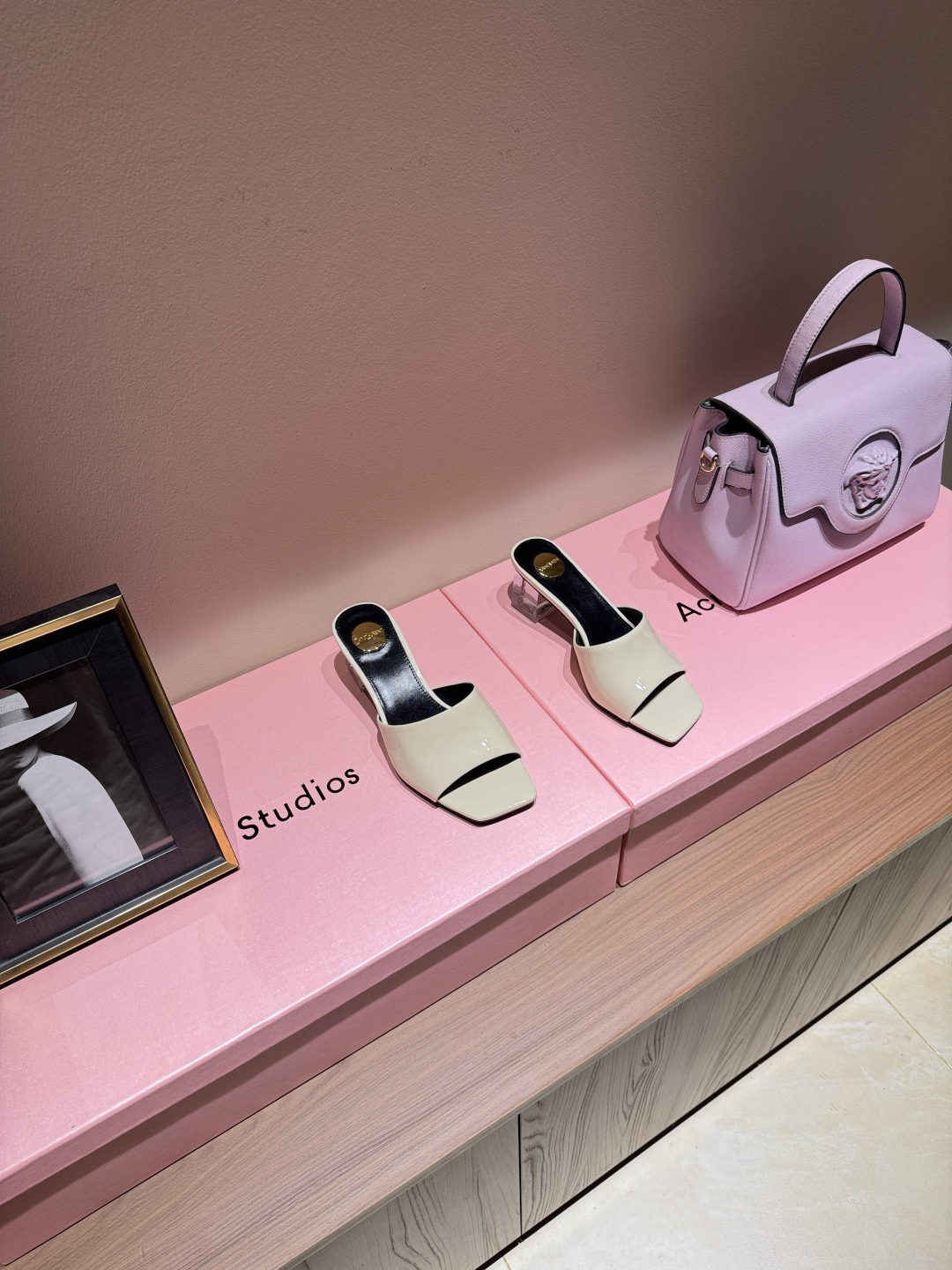Designer Slides
