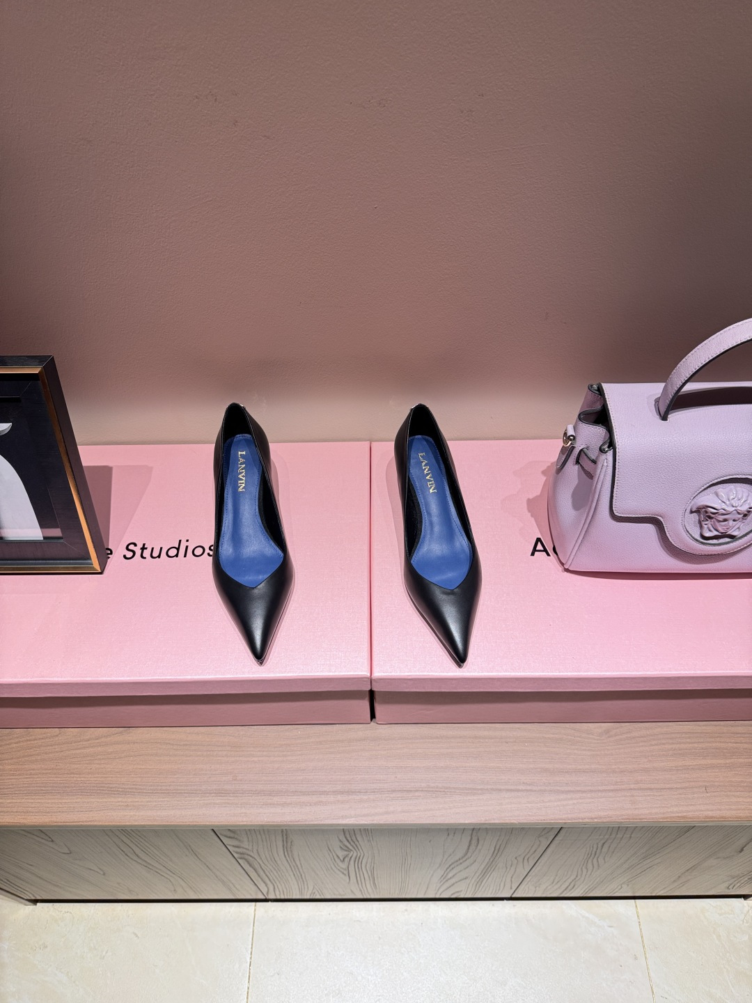 Lanvin Black Pointed-Toe Shoes