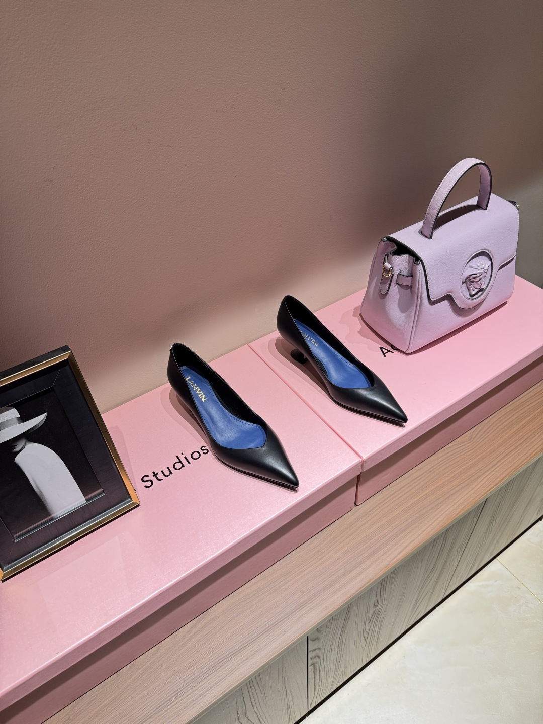 Lanvin Black Pointed-Toe Shoes